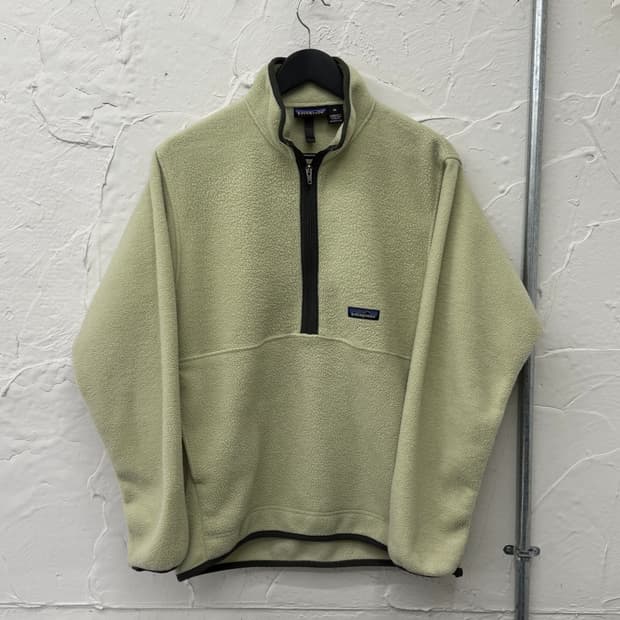 파타고니아 01s 신칠라 M사이즈 집업