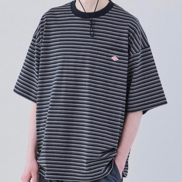 단톤 스트라이프 티셔츠