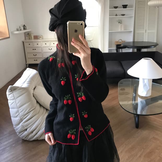 vintage patter cardigan