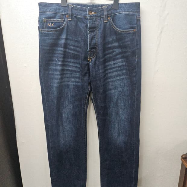 아르마니 익스체인지 J88 릴렉스드 스트레이트 31