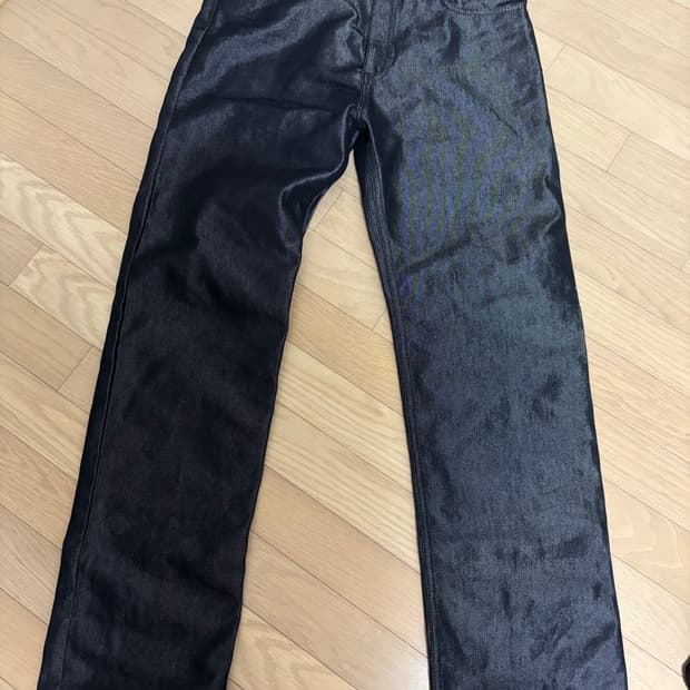 구찌 빈티지 유광 블랙 데님