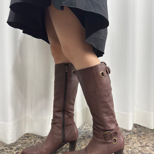 brown buckle leather boots