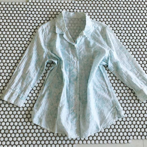 rose shirt