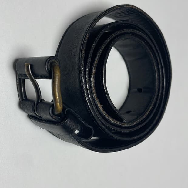 프라다 가죽벨트