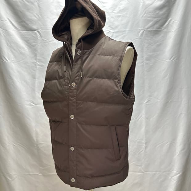 [정품인증] 브루넬로쿠치넬리 레이어드 구스다운 패딩 베스트 L(105)