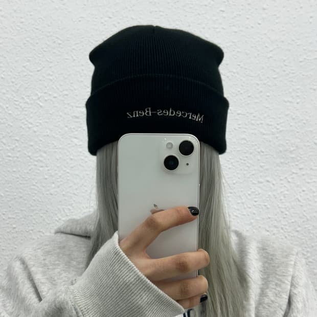 메르세데스 벤츠 블랙 비니