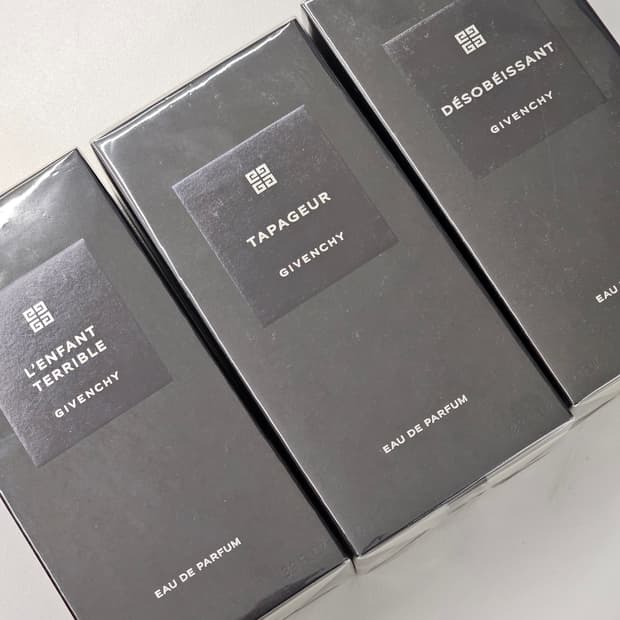 지방시 향수 데조베이상, 앙팡테리블, 타파제르 3가지 팝니다