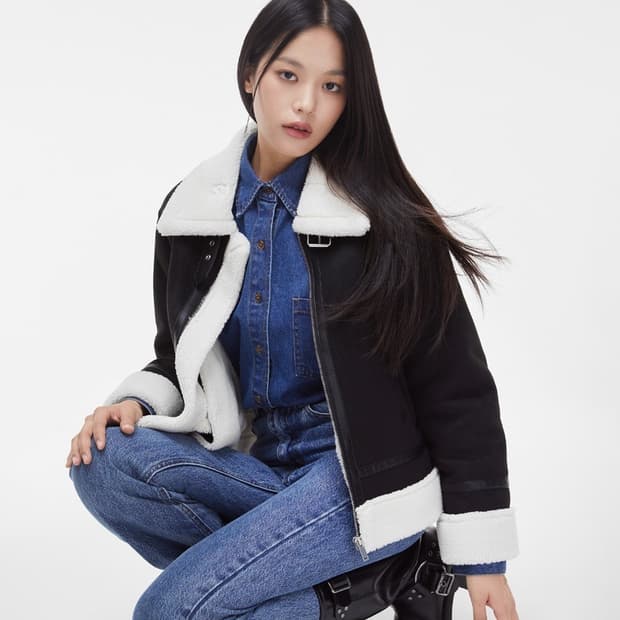 미쏘 mixxo 스탠카라 페이크 스웨이드 숏 무스탕 블랙