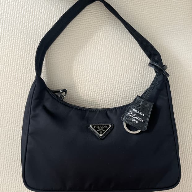정품 프라다 리나일론 미니백