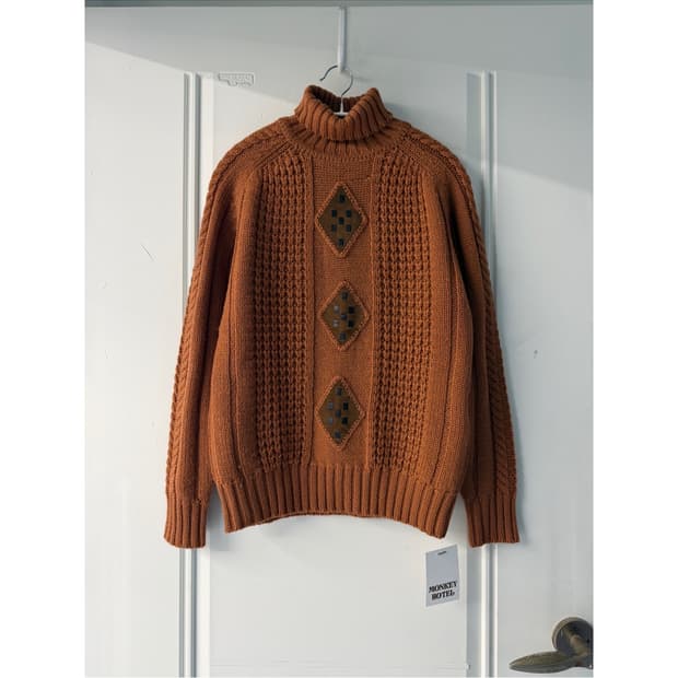 일본빈티지 아가일 포인트 카멜 터틀넥