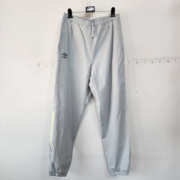 엄브로 트레이닝 바지 그레이