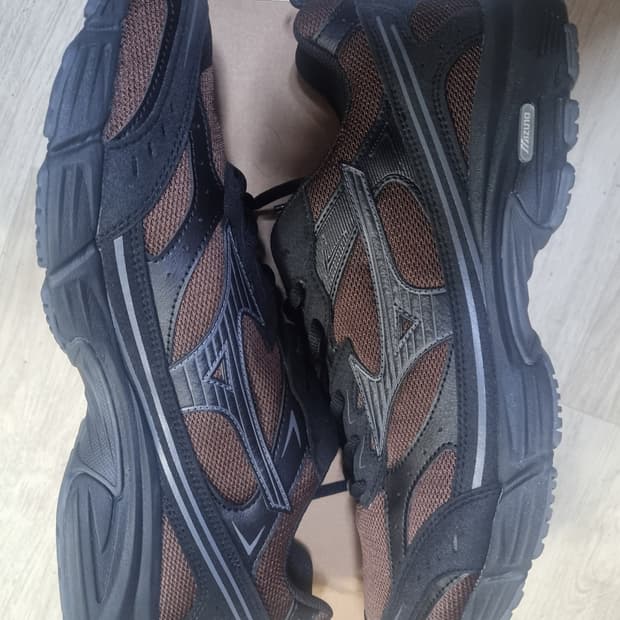 [300] 미즈노 MXR 카푸치노블랙