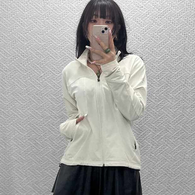 나이키 빈티지 스포티 슬림핏 화이트크림 져지 자켓 M C11111