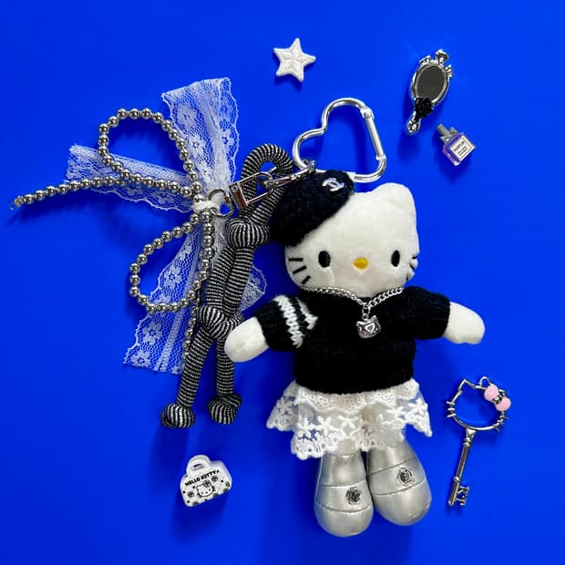 (9)롱다리키티 커스텀키링. -블랙니트 시크 레이스