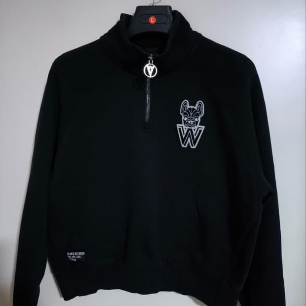 오버핏 프리 라이프워크 반집업 맨투맨