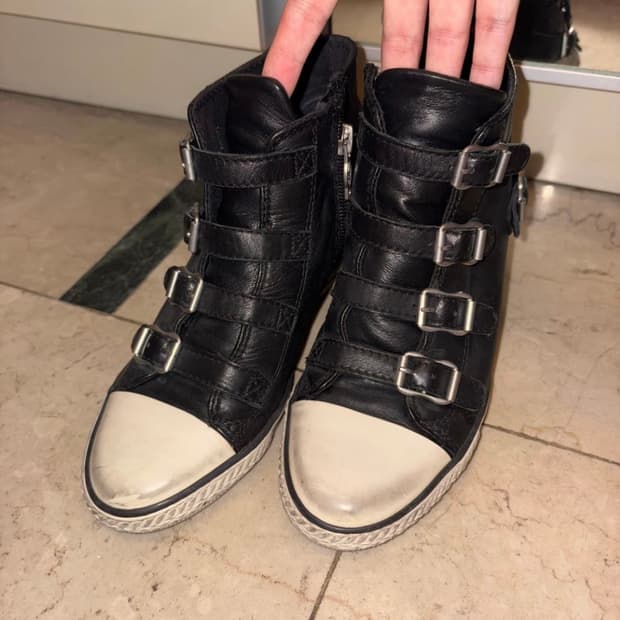 Ash 아쉬 웨지힐 스니커즈