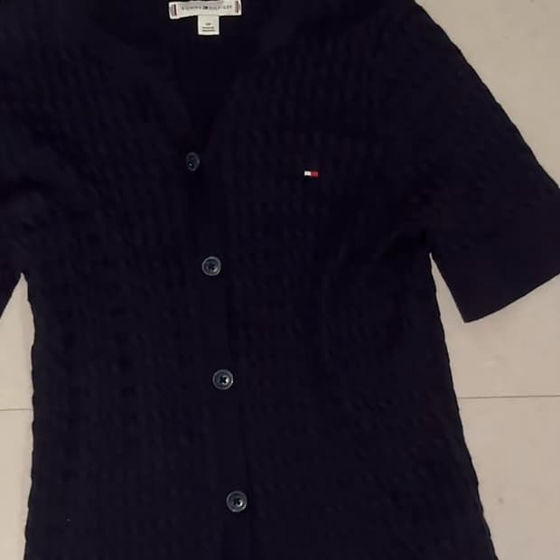 타미힐피거 가디건 