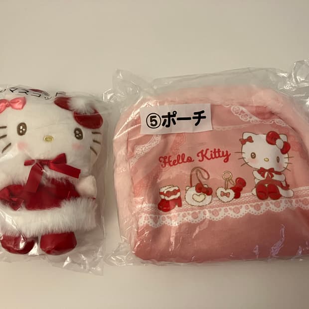 미개봉 새상품 산리오 키티쿠지세트 4등, 5등 마스코트&파우치