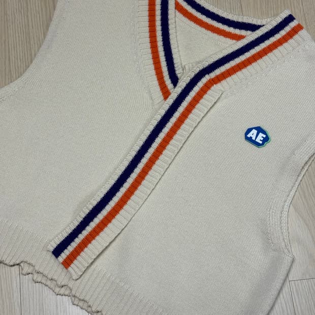 아더에러 아이보리 니트 조끼