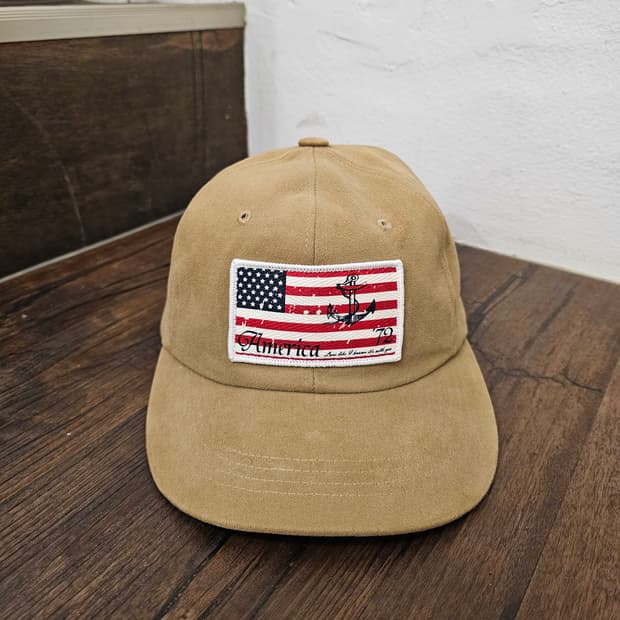 Japan 베이지 USA패치 피치스킨 스냅백
