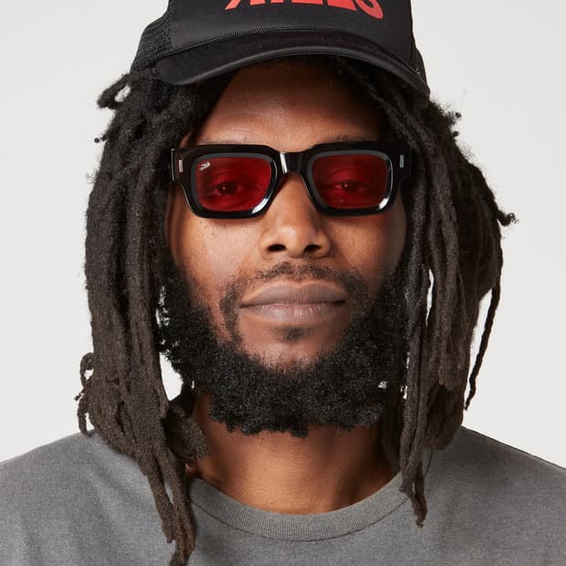 갤러리 디파트먼트 ATK 스택 로고 트러커 캡 블랙