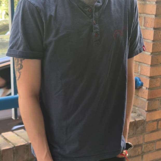 Levi's henryneck T-shirt