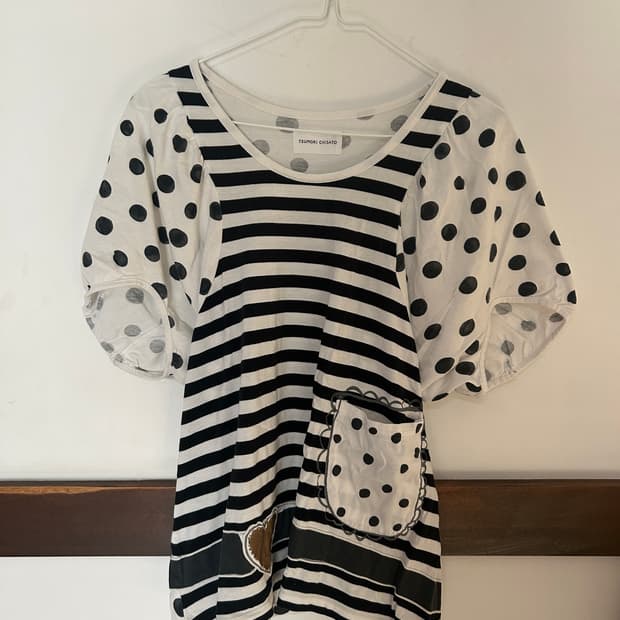 츠모리치사토 땡땡이 티셔츠 