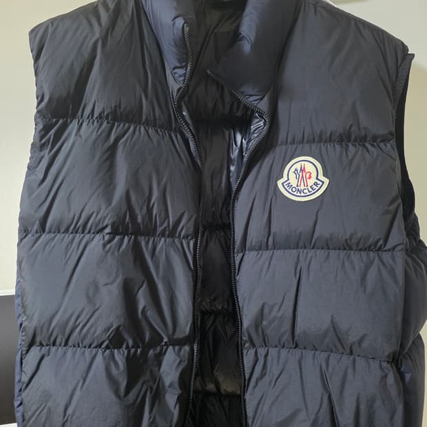 몽클레어 알마즈 패딩베스트 7