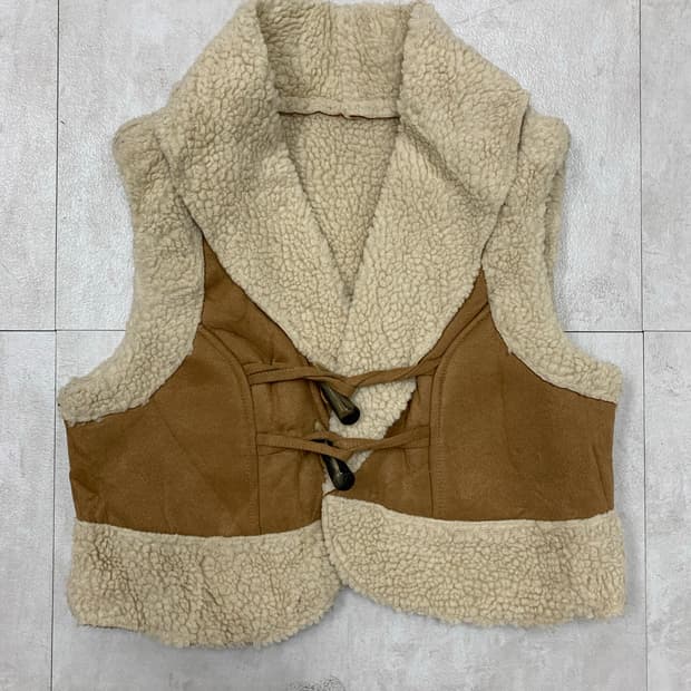 무스탕 베스트 #629