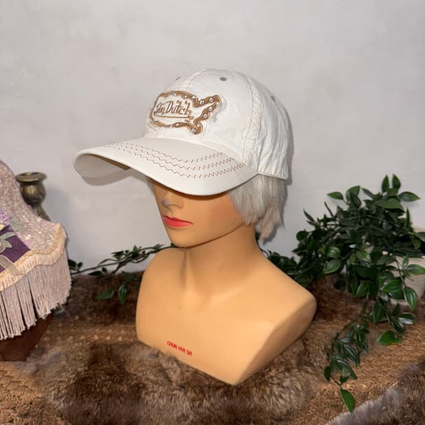 Von Dutch white logo ball cap