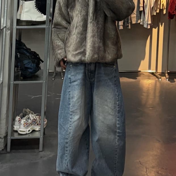 위아그레이 페이크퍼 자켓 A3199