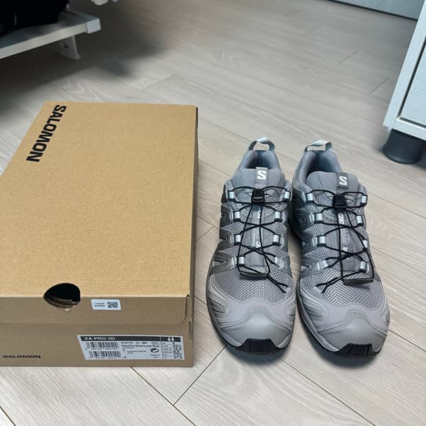 살로몬 XA PRO 3D 알로이 실버 275