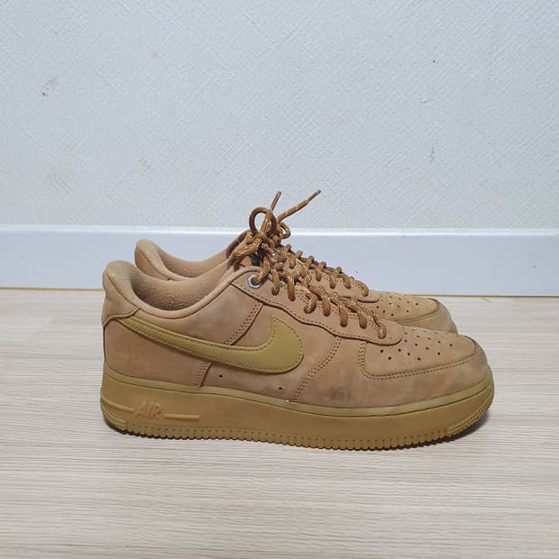 나이키 에어포스1 스웨이드 브라운 270