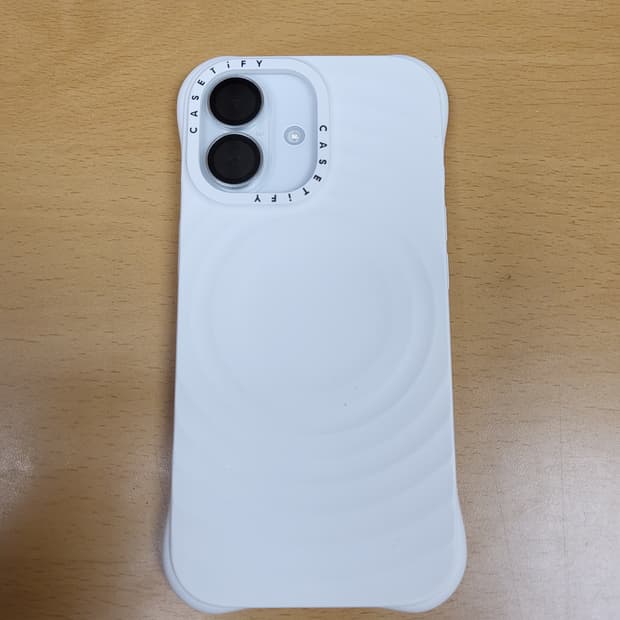 아이폰17 화이트 256기가 팝니다