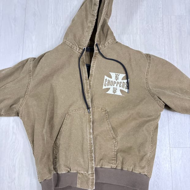 웨스트 퀄티드 후드 점퍼