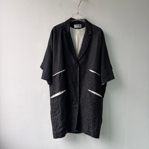 데바스테 파리 테일러드 코트 