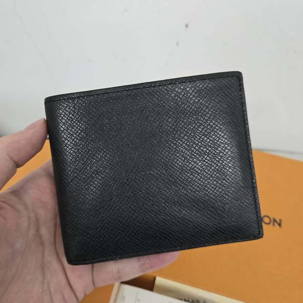 [보증서 정품]루이비통 에삐 타이거 반지갑