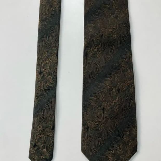 크리스찬디올무슈 넥타이