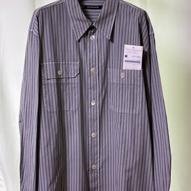 해칭룸 투포켓 셔츠