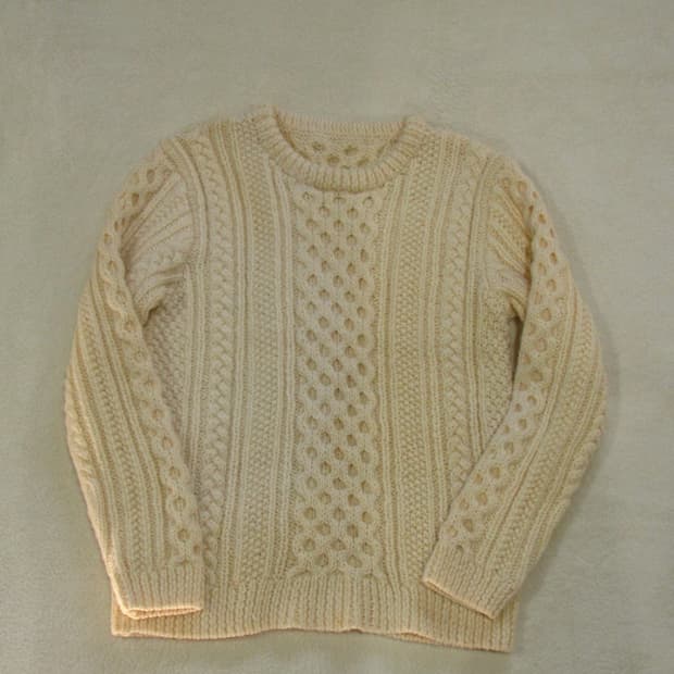 겨울 도톰 케이블 니트 아이보리