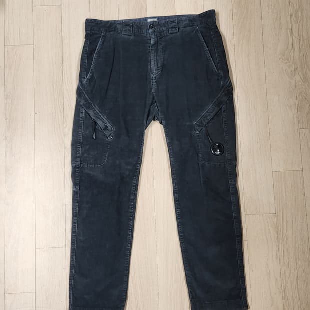 CP 컴퍼니 코듀로이 카고 바지 84 (33)