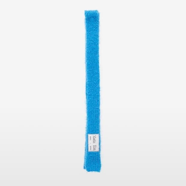 마뗑킴 NEW COZY KNIT MUFFLER IN BLUE