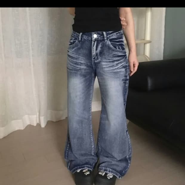 블루하츠  딥워싱 로우라이즈 세미와이드 데님팬츠