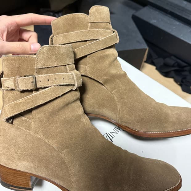 생로랑 첼시부츠 조드퍼 42