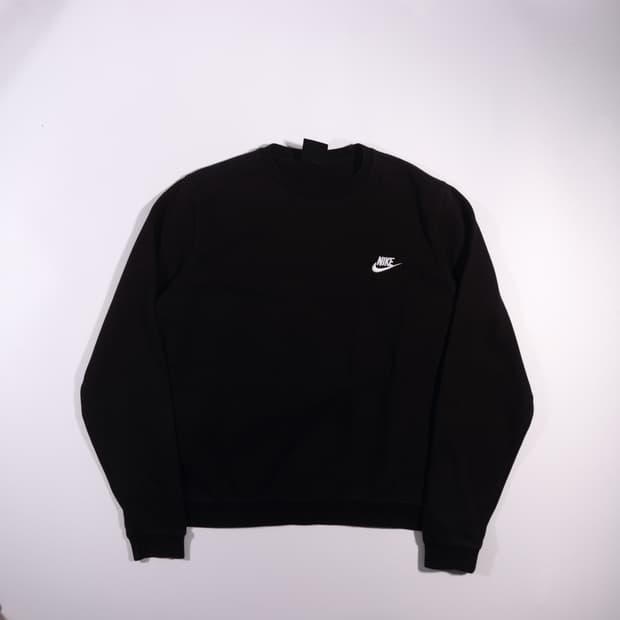 나이키 자수로고 기모맨투맨 B587