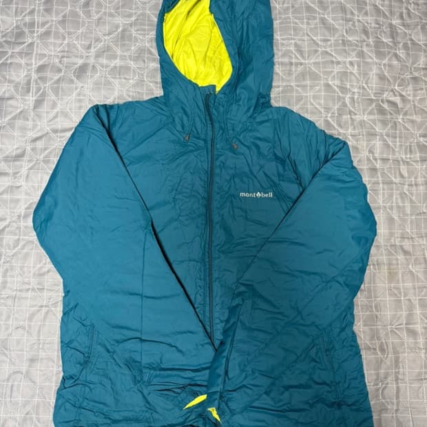 몽벨 리버시블 경량패딩