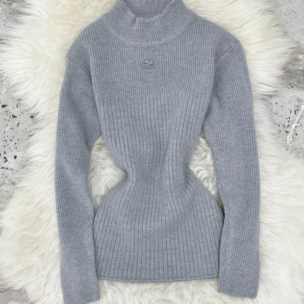 꾸레쥬 그레이 울 터틀넥