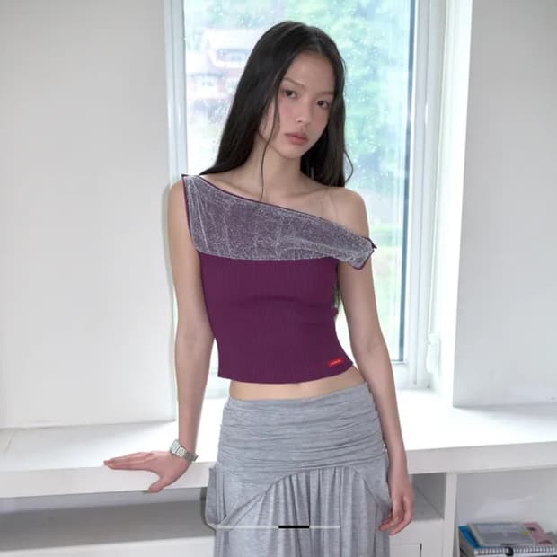오버듀플레어 metal combi off shoulder knit