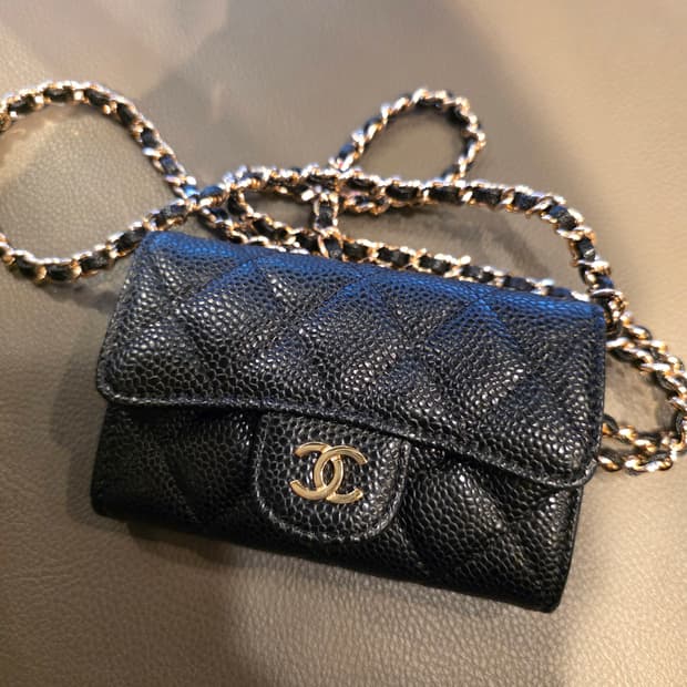 샤넬 클똑 금장 지갑 