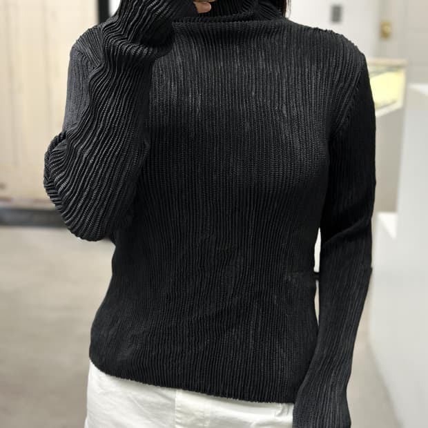 이세이미야케 스피치오 플리츠 탑